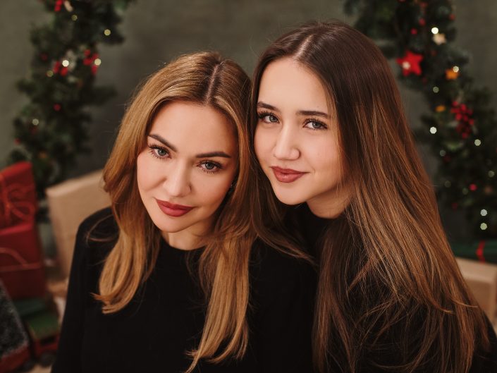 Emilia, Mateo and family